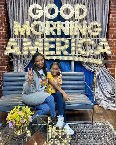 Paris and her mom on the Good Morning America set